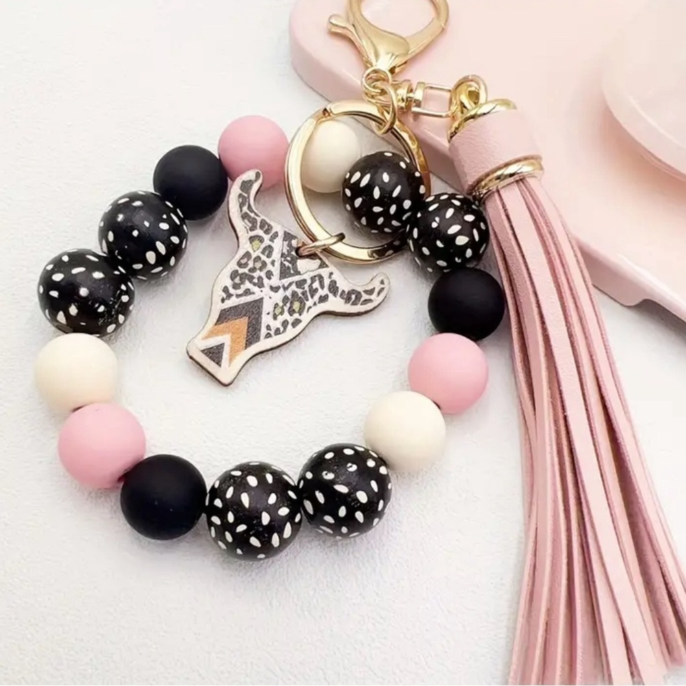 - 🐄 Key chain 🆕🆕 pink one only
